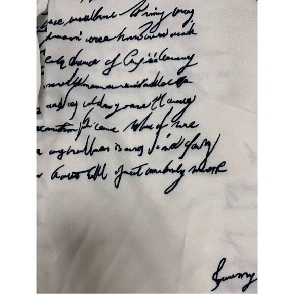 Newsprint Blouse - Picture 4 of 8